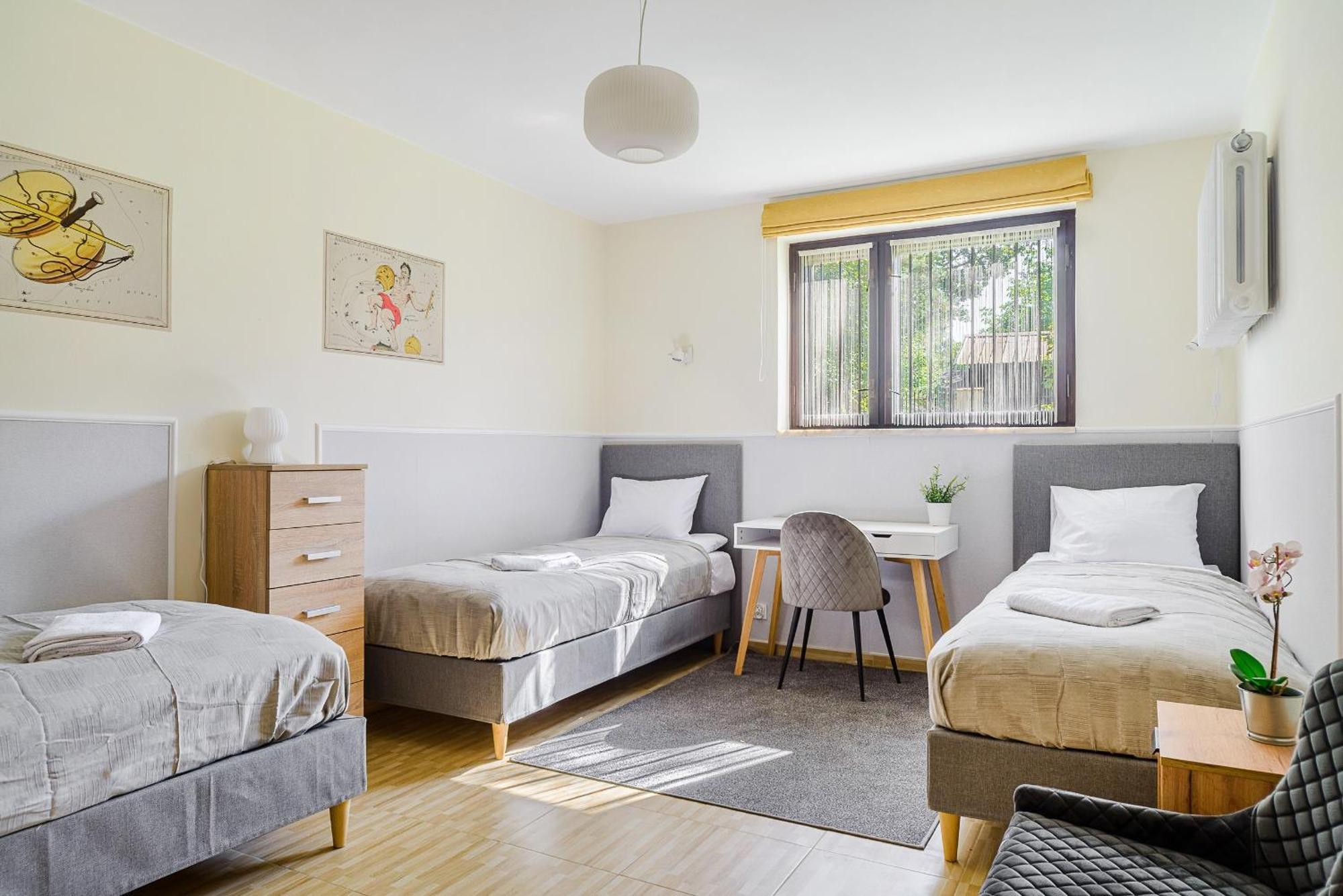 P&O Apartments Juhasow - Wawer Varsavia Esterno foto