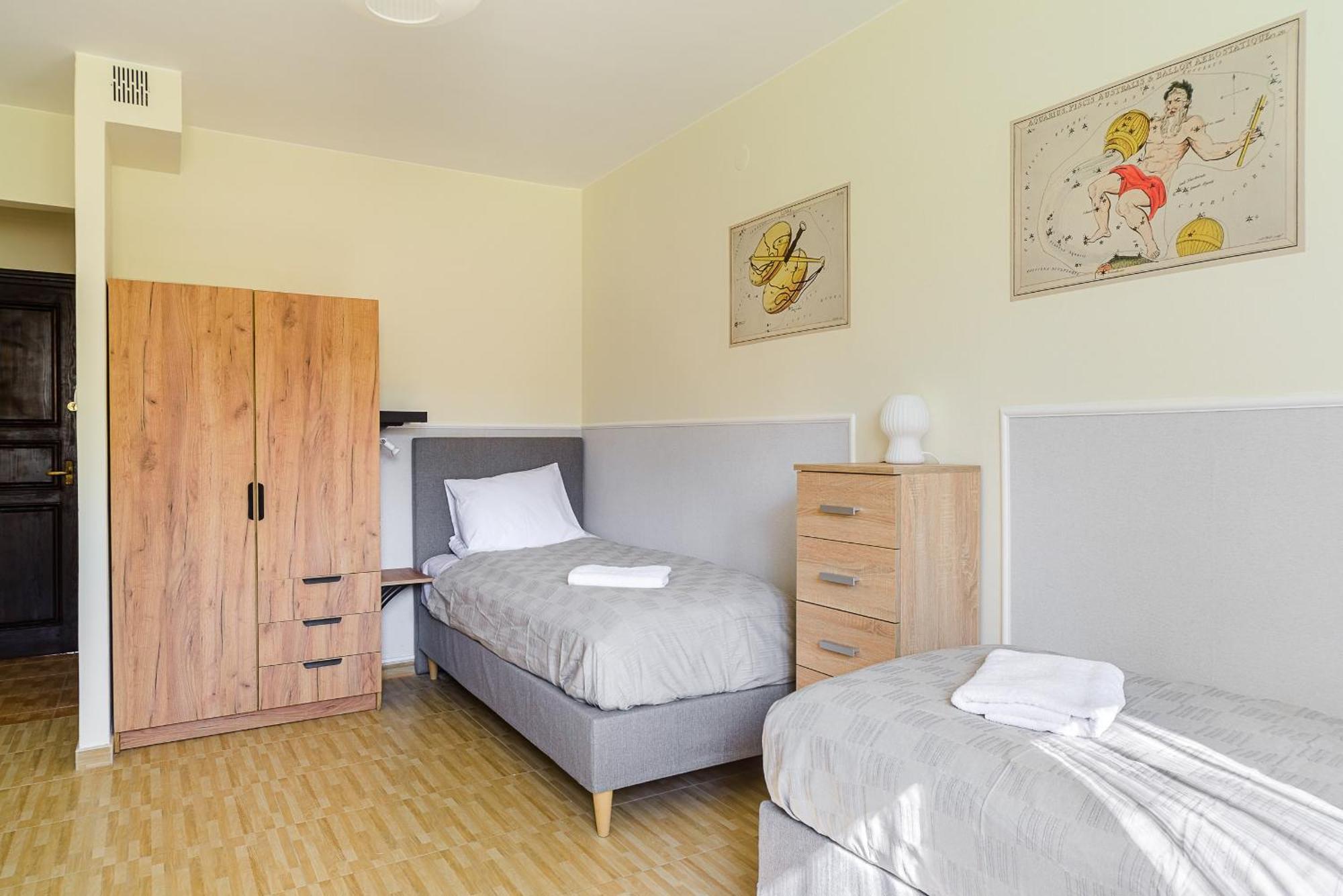 P&O Apartments Juhasow - Wawer Varsavia Esterno foto
